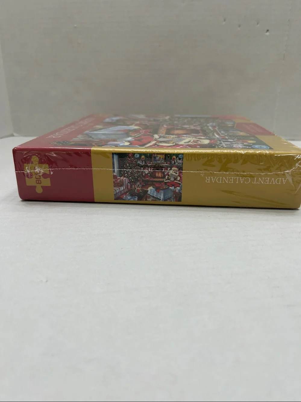 Advent Calendar Holiday Puzzle - Festive Red Scene New sealed box